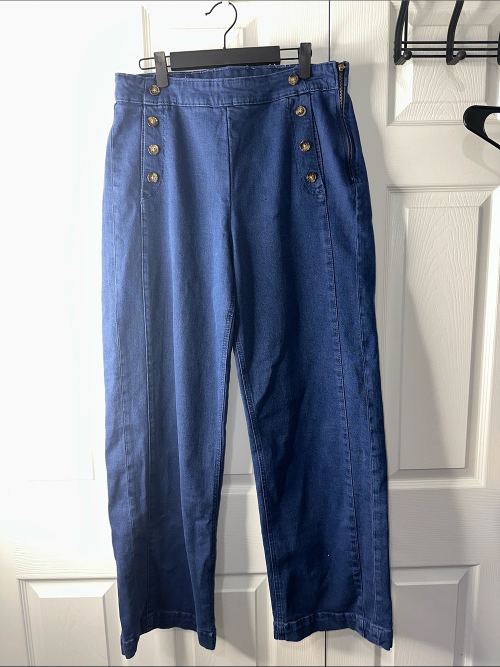 Old Navy Dark Blue High-Waist Straight Leg Jeans with Gold Buttons